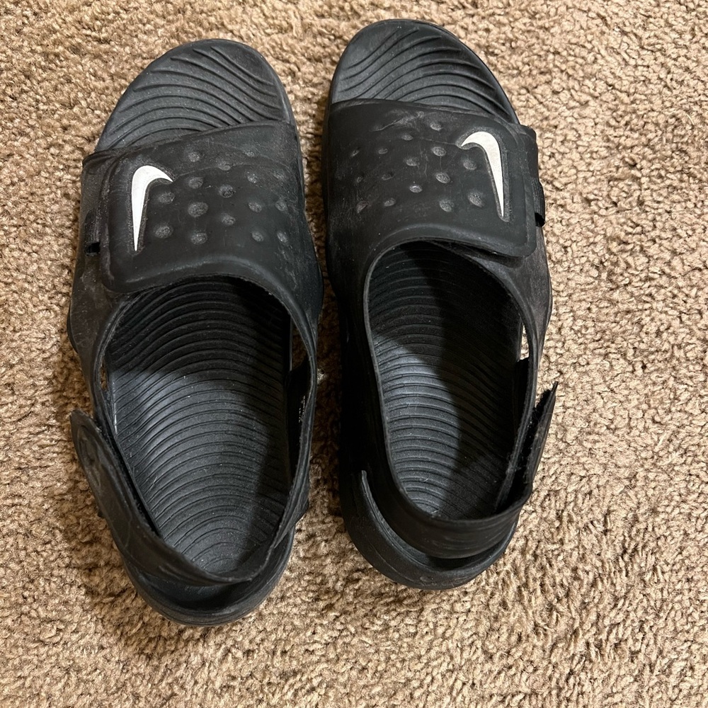 Nike sandals